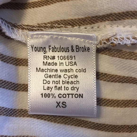 Button down top - Picture 2 of 2